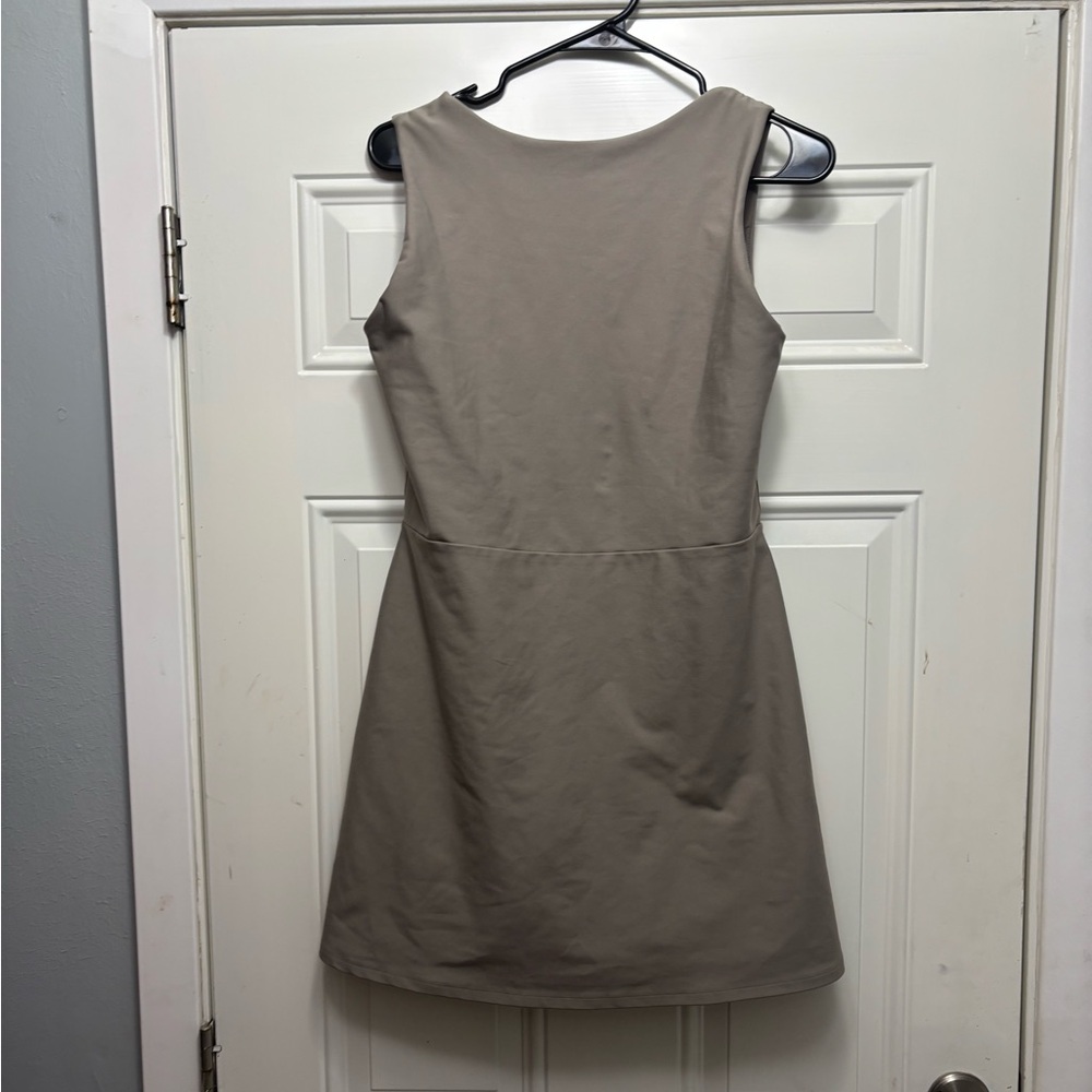Abercrombie YPB sculptLUX slash mini dress size medium